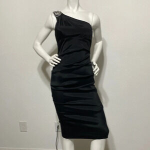 Xscape by Joanna Chen One-Shoulder Ruched Midi Dress - Size 6